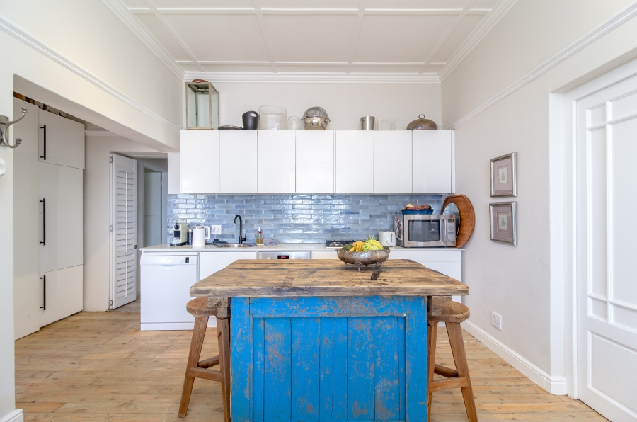 3 Bedroom Property for Sale in Green Point Western Cape